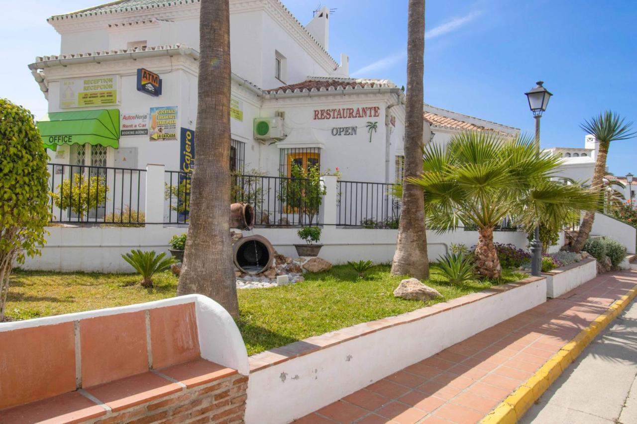 Apt Nerja Chimenea With Ocean View, A/C, & Fiber公寓 外观 照片
